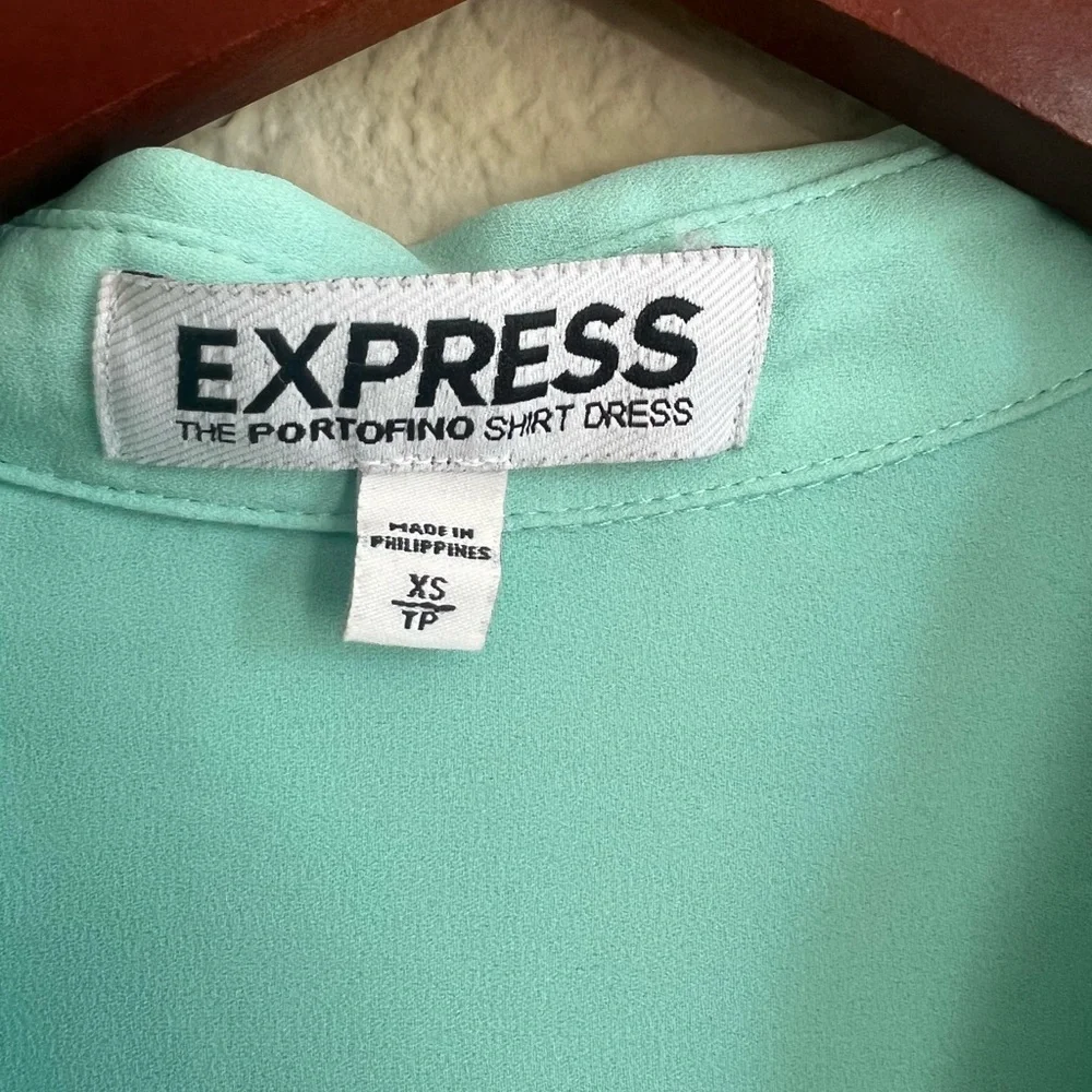 Express Button Up - Picture 5 of 5